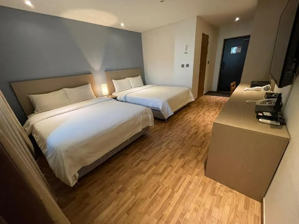 Sea Moon Tourist Hotel Incheon