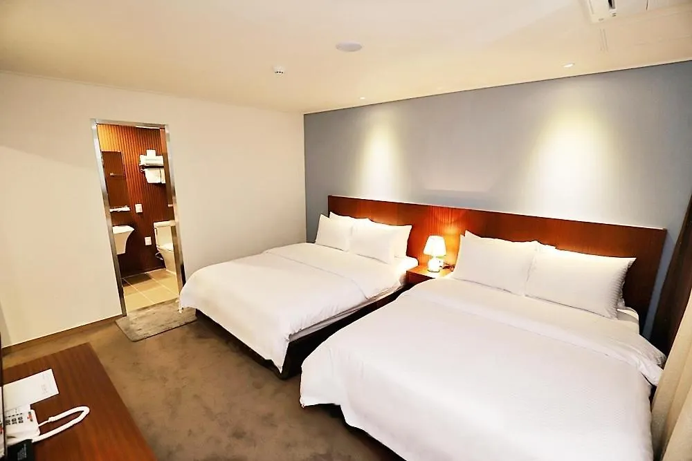 Sea Moon Tourist Hotel Incheon