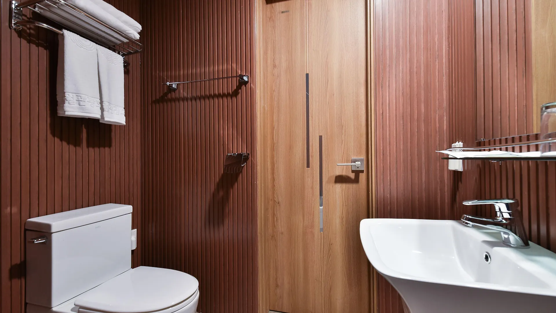 Sea Moon Tourist Hotel Incheon